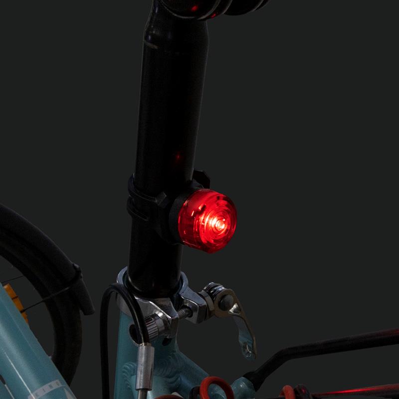 15551 Kit de feux avant et arrière rechargeables EWL001 – Image 1