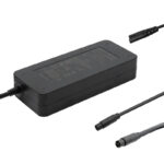 Chargeur premium 54V (sortie 63V) 2A Julet JL-F-Z3105AG